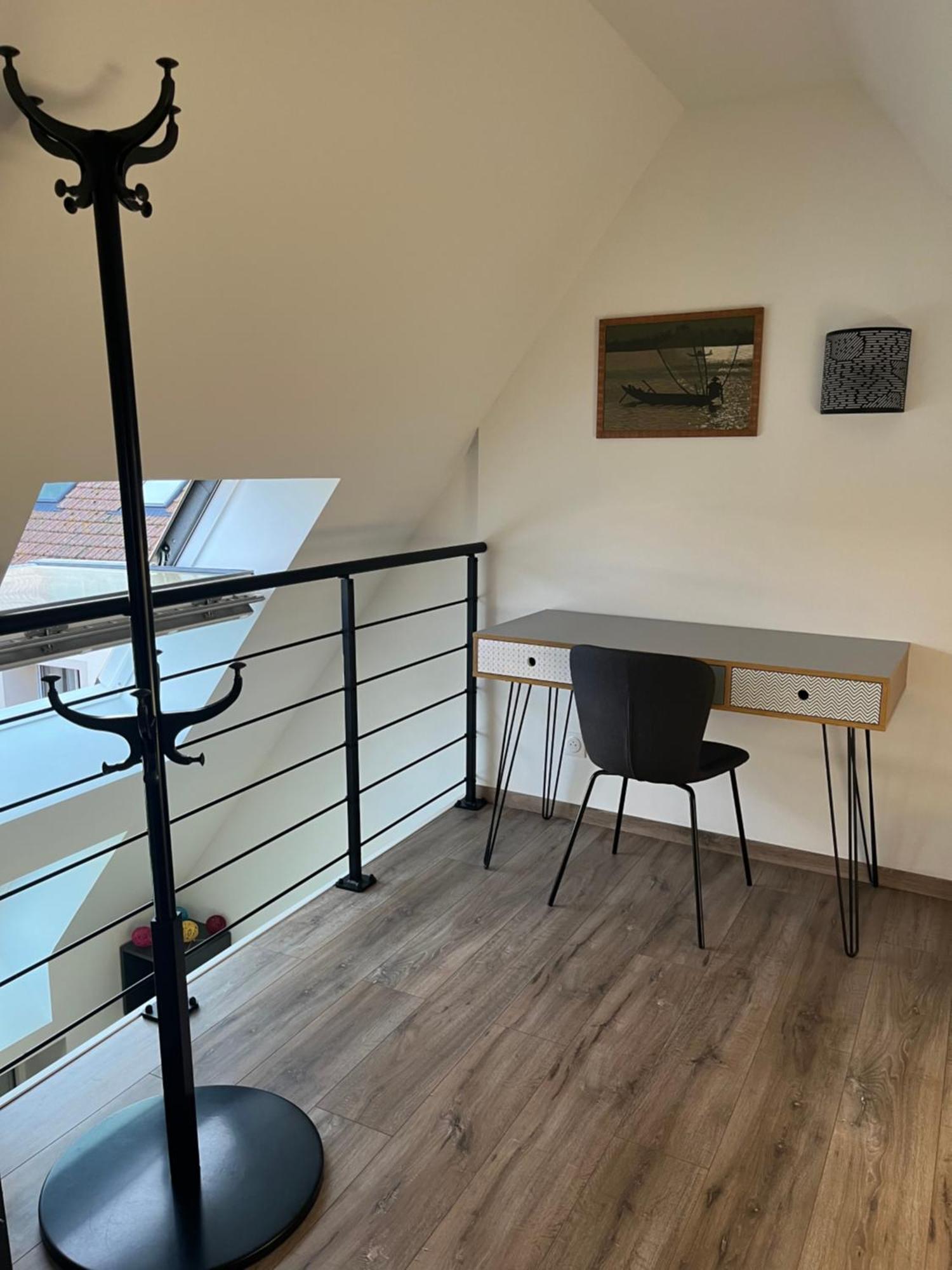 Maison Renovee Au Calme Bieville-Beuville Екстер'єр фото